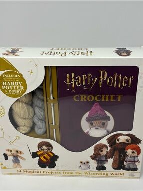 Harry Potter Crochet by Lucy Collin (2019, Trade Paperback / Kit) New Sealed